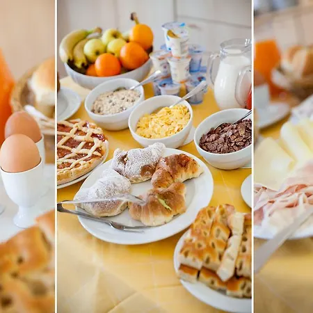 호텔 La Piazzetta 2*